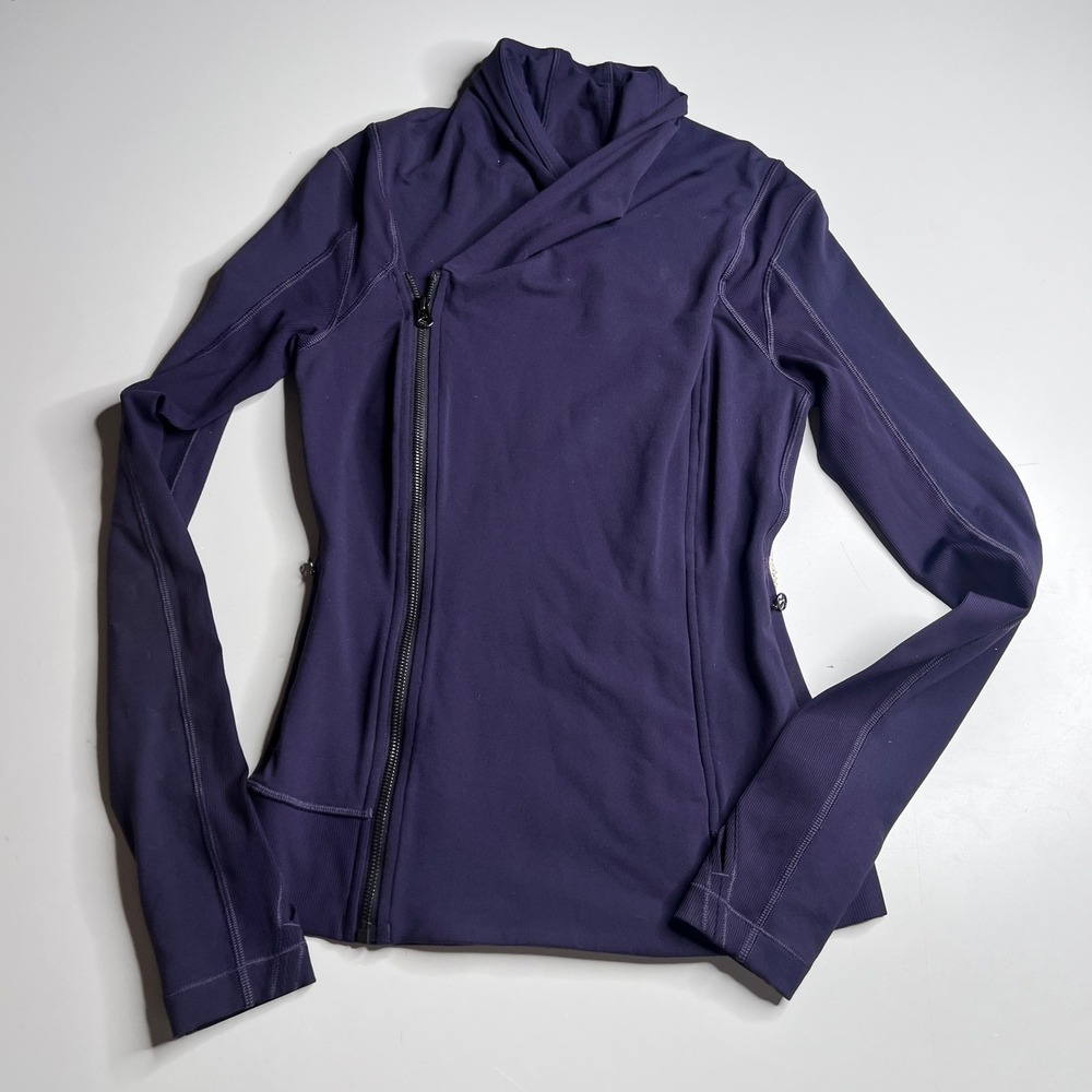 Lululemon Purple Asymmetrical Zip Funnel Neck‎ Jacket Thumbholes Yoga Small